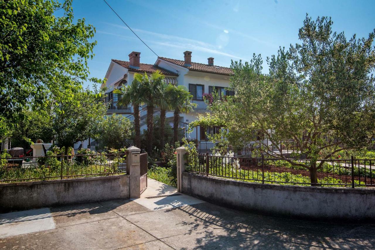 Apartman Ana Bajcici Екстер'єр фото